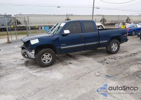 2001 Chevrolet Silverado 1500 Ls из США, поврежденный, VIN 1GCEK19T61E151979